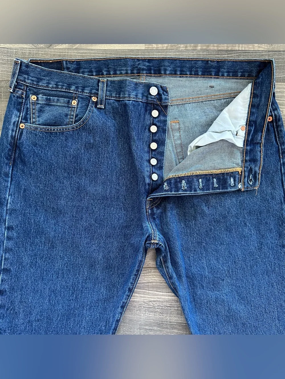 40x32 LEVI’S 501 Straight Leg Button Fly Jeans Men’s Blue 100% Cotton 0050